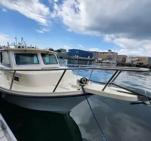 2013 Parker 2320 SL Sport Cabin For Sale